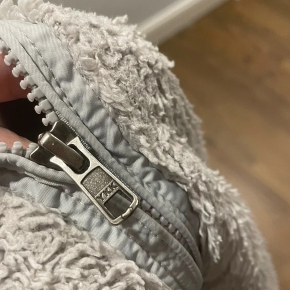 Patagonia Los Gatos Vest in Pebble Gray Women’s Medium - Picture 5 of 11